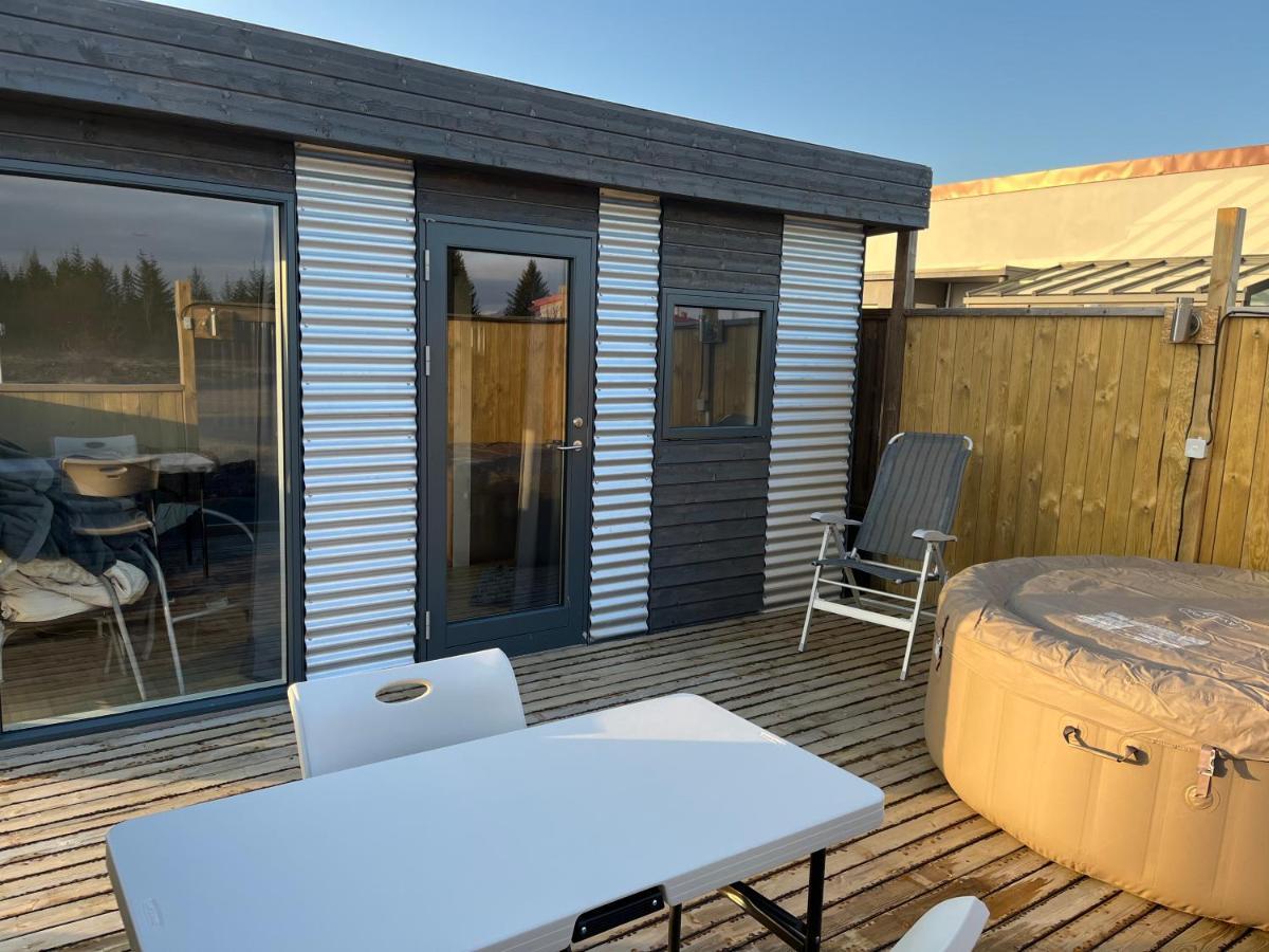 Villa Adorable Tiny House In Reikiavik Exterior foto
